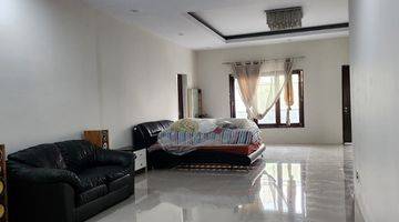 Gambar 5 Rumah Bagus Semi Furnished di Pantai Indah Kapuk, Jakarta Utara