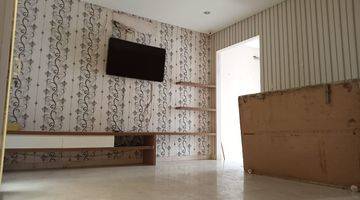 Gambar 2 Rumah 3 Lantai Bagus Furnished SHM di Pantai Indah Kapuk, Jakarta Utara