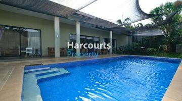 Gambar 4 Dijual Rumah Luas Area Bintaro Ada Swimming Pool