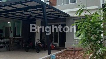 Gambar 1 Rumah Rapi Baru Renovasi, Depan Taman Cluster,    Dijual Cepat Di Kota Wisata Cibubur.