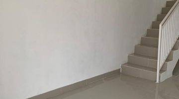 Gambar 5 Di Jual Rumah 2 Lantai Dekat Pemda Cibinong Ring 1 Kb Bogor 