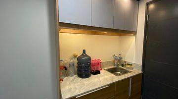 Gambar 3 Disewa Apartemen Collins Boulevard Unit Studio Semi Furnished