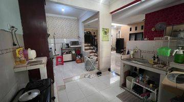 Gambar 5 Dijual Rumah 2 Lantai di Palem Semi Karawaci Tangerang