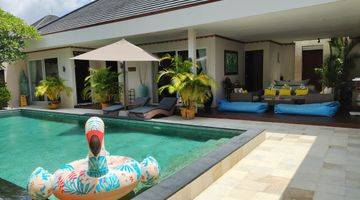 Gambar 5 Lease Hold Villa Modern Lingkungan Villa Di Seminyak Badung Bali