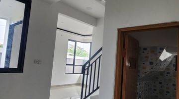 Gambar 4 Di Jual Rumah 2 Lantai Kondisi Baru Di Jatiasih Bekasi 