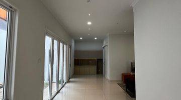 Gambar 4 Rumah Bagus 2 Lantai Furnished Cluster Pasadena Paramount 