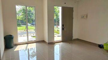 Gambar 5 Rumah 2 Lantai Bagus Nara Vilage Gading Serpong 