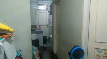 Gambar 4 Rumah Cantik 2 Lantai Semi Furnished Siap Huni