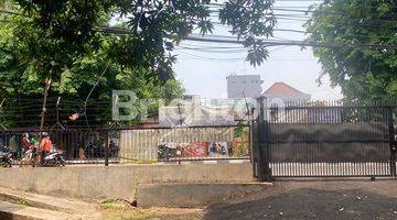 Gambar 4 RUMAH TUA TANAH GUDANG DEKAT BINUS PALMERAH BARAT JAKARTA BARAT