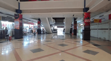 Gambar 2 Ruko Untuk Ruang Usaha Dalam Mall Area Soekarno Hatta, Bandung