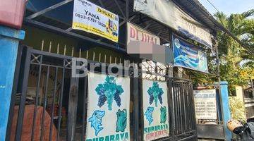 Gambar 2 Rumah Usaha Pinggir Jalan Raya di Surabaya Barat