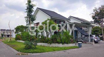 Gambar 1 Rumah Grand Harvest Cluster Belvoir Surabaya Hook Utara Timur