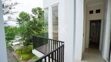 Gambar 3 Rumah Semi Furnished Bagus di the Oz, Tidar