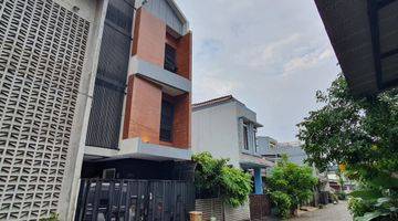 Gambar 1 Rumah Minimalis Elegan Modern Khusus Pasangan Muda