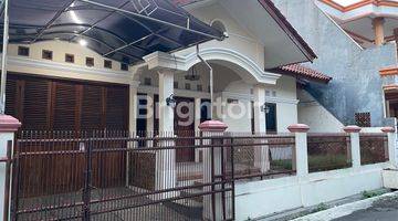 Gambar 2 Kapan lagi dapat rumah siap huni semi  furnished di Komplek aman