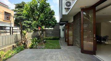 Gambar 3 For Sale Rumah Tropical Modern Posisi Hoek Cilandak Fatmawati