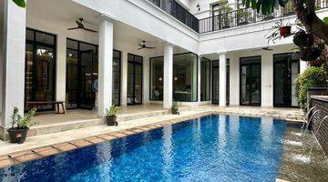 Gambar 2 For Sale Rumah American Classic House Newly Renovated