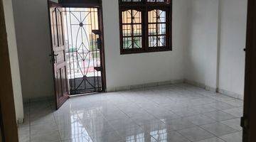 Gambar 4 Rumah 3 Lantai Teluk Gong Shm Bagus