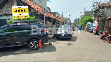 Gambar 2 RUMAH TUA HOOK KEBON JERUK HITUNG TANAH