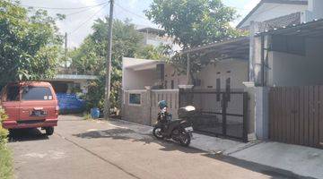 Gambar 1 Sewa Rumah Full Furnished di Jl. Taman Galaxi margahayu