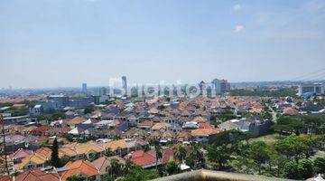 Gambar 5 Apartement Pakuwon Indah Waterplace, Fully Furnished, 675 Jt Nego