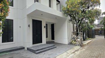 Gambar 3 Rumah Baru Dalam Town House Di Lebak Bulus Jakarta Selatan