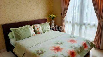 Gambar 4 Rumah 2 lt di Fully Furnished