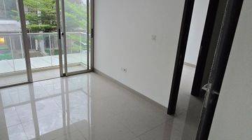 Gambar 4 Rumah 2 Lantai Baru Semi Furnished di Cluster Cleveland, Tangerang