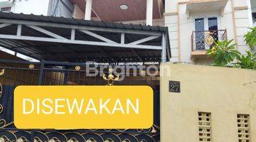 Gambar 5 RUMAH FULL FURNISHED DI RENON PUSAT KOTA DENPASAR