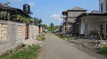 Gambar 1 Rumah Indent di Tabanan Kota Sanggulan Rumah SHM - Sertifikat Hak Milik