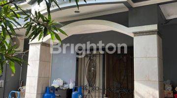 Gambar 4 RUMAH TAMAN PALEM LESTARI 3LANTAI FULL FURNISHED