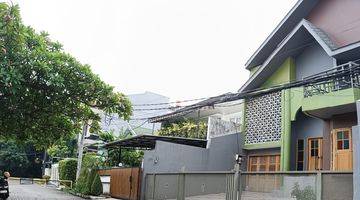 Gambar 2 Rumah Modern 300/418 Jl. Taman Lestari Lebak Bulus