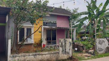 Gambar 1 Rumah Hook Butuh Renovasi Di Lingkungan Asri Dalam Cluster