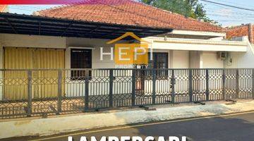 Gambar 1 Rumah Dijual Siap Huni. Di Lampersari Semarang