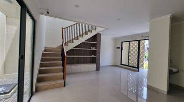 Gambar 4 Rumah Brandnew Cluster Carson Gading Serpong 