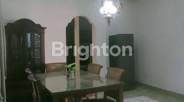 Gambar 1 RUMAH SEMI VILLA DENGAN KOLAM RENANG DAN FULL FURNISHED