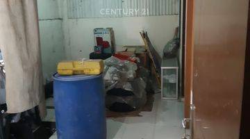 Gambar 3 Rumah Usaha Dekat Minimarket Di Villa Pamulang S8256