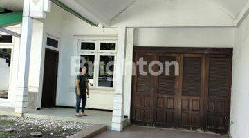 Gambar 1 RUMAH 2 LANTAI DELTASARI INDAH SIDOARJO