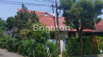 Gambar 3 RUMAH CANTIK POSISI  STRATEGIS  BUKIT CIMANGGU CITY