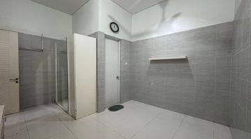 Gambar 1 Rumah 3 Lantai Bagus Di Daan Mogot Baru Semi Furnished