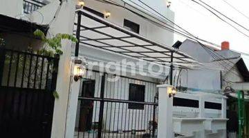 Gambar 1 Kost Binus Syahdan 3 Lantai 8x22m 22BR NEGO SAMPAI DEAL Jalan Kemanggisan Palmerah Jakarta Barat