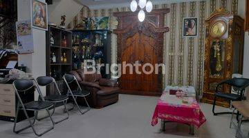 Gambar 4 RUMAH TINGGAL DI TENGAH KOTA DENPASAR SEMI FURNISHED