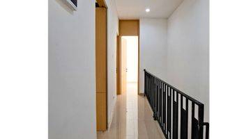 Gambar 5 Rumah 2 Lantai Baru Unfurnished SHM Jl. Mertilang Bintaro Jaya 9 Instagrammable