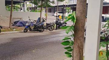 Gambar 5 Di Jalan Kahuripan Raya Rumah Shm Bagus