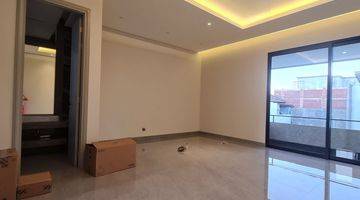 Gambar 5 Brand New Luxury House Imperial Golf Pakuwon Indah