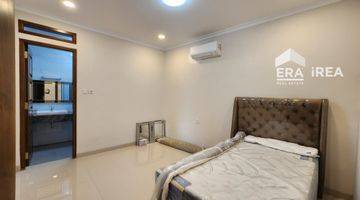 Gambar 4 Dijual Rumah Mewah Di Solo Kota Area Sriwedari Furnished