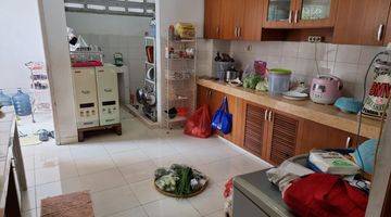 Gambar 3 Dijual Rumah Duren Sawit SHM Jalan Besar Bebas Banjir