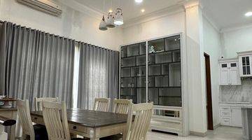 Gambar 2 Di Jual Rumah Besar Hook di The Green Bsd Tangerang 