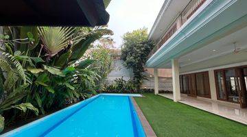 Gambar 4 Sewa Rumah Kemang Modern, 2 Lantai Dgn Swimming Pool