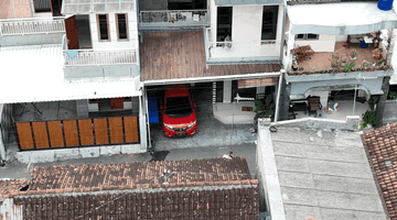 Gambar 5 Rumah Minimalis 2 Lantai Semi Furnished Area Tegalrejo